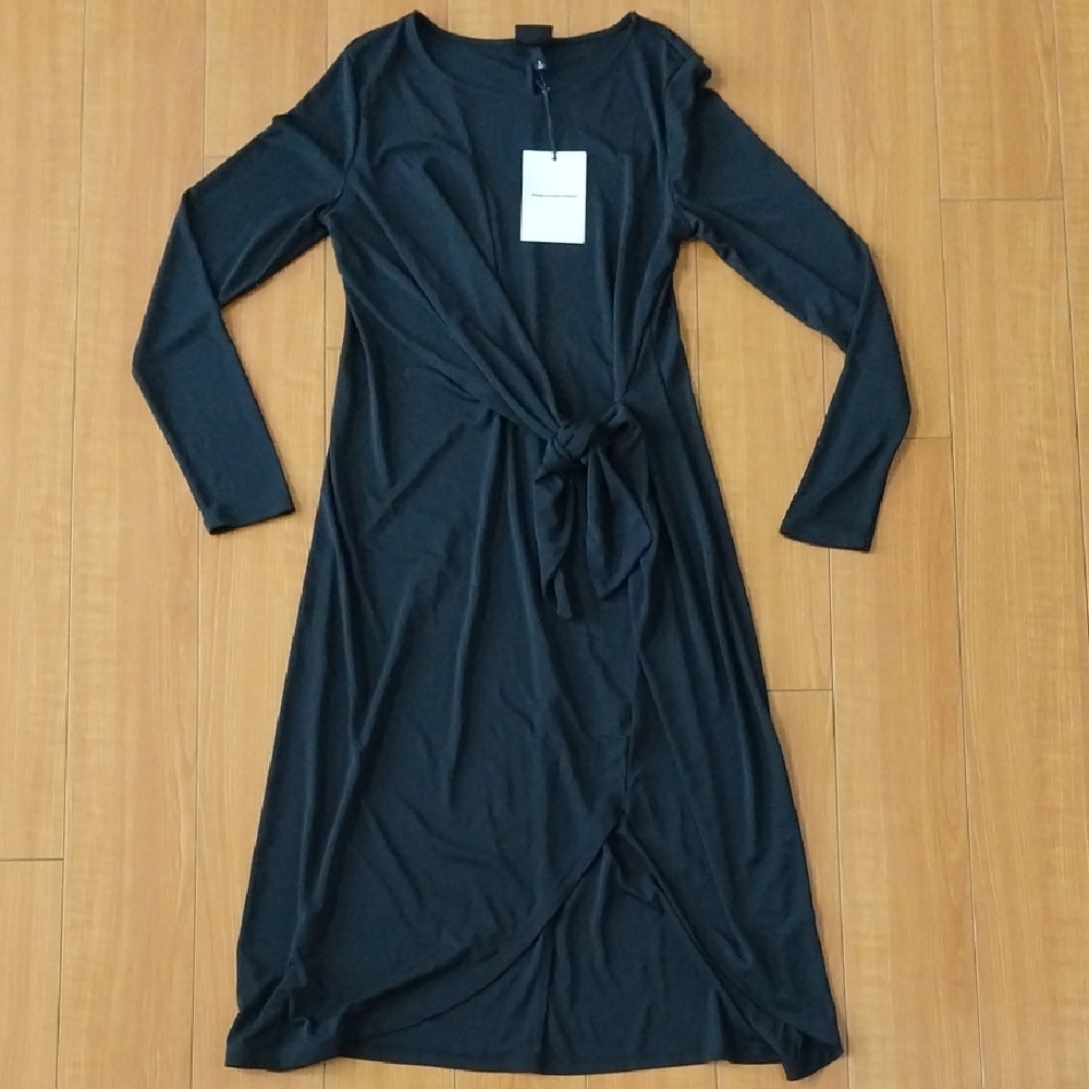 BRAND NEW w/Store Tags WHO WHAT WEAR Black Tie Front Front Side Slit Sz Size S